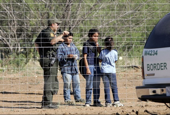 Southern Mexico Detention Centre - About 13,000 Migrants Escaped