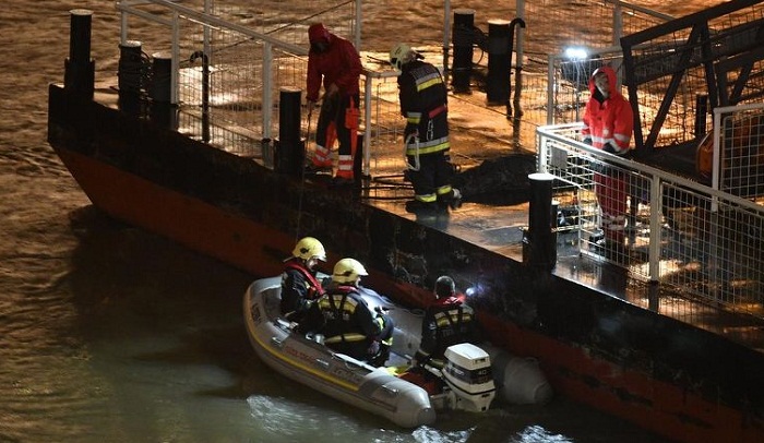 Hableany Boat Overturned In Hungary - 7 Died & 19 Missing