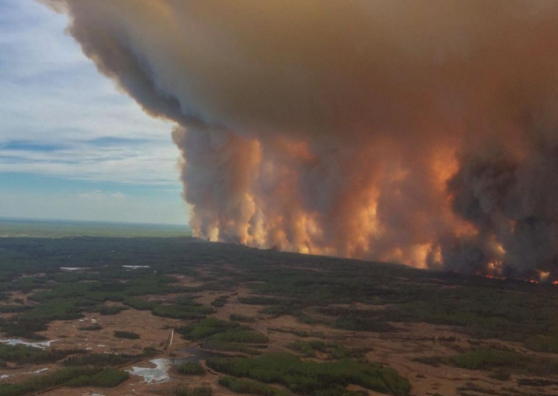 Alberta Wildfire - Evacuation In High Level And Surrounding Area