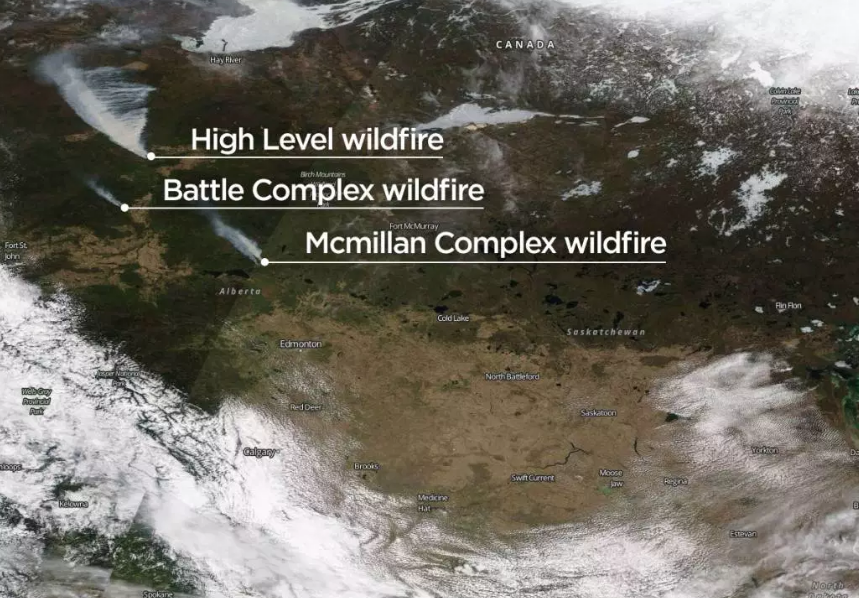 Alberta Wildfire Smoke Spreads Across Canada & Northern US Cities